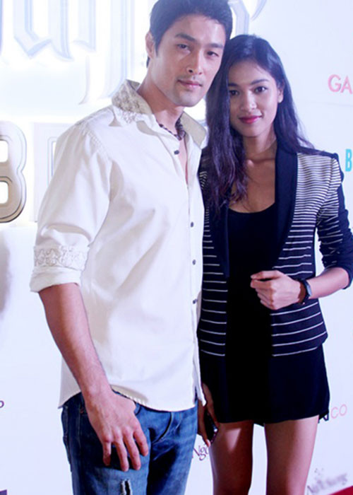 Khi được hỏi về dự định đám cưới, cặp đôi có cùng quan điểm hài lòng với cuộc sống hiện tại, chưa muốn thay đổi điều gì. Ảnh: Vnmode