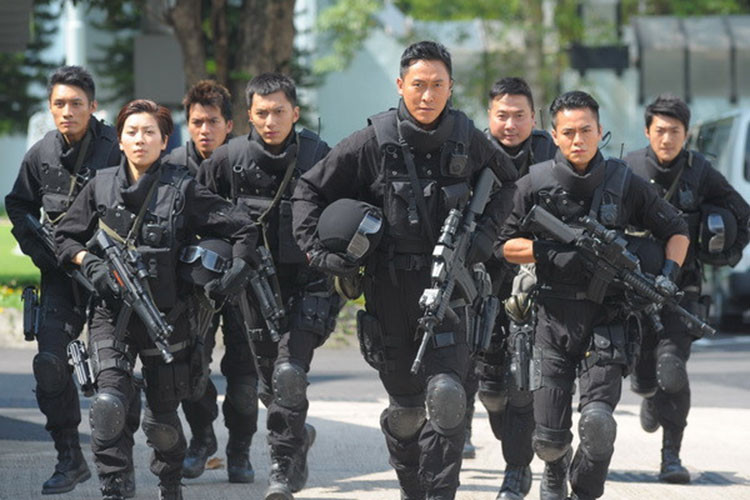 Mã Đức Chung sinh năm 1968, xuất thân là một cảnh sát. Sau đó, anh lấn sân làm người mẫu, đóng phim. Ảnh: Zing