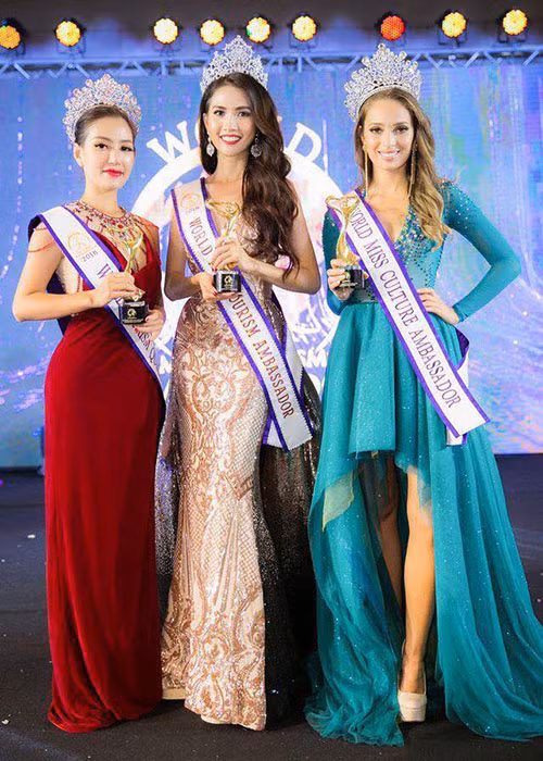 Phan Thị Mơ đăng quang ngôi vị hoa hậu ở tuổi 28. Ảnh: Fanpage