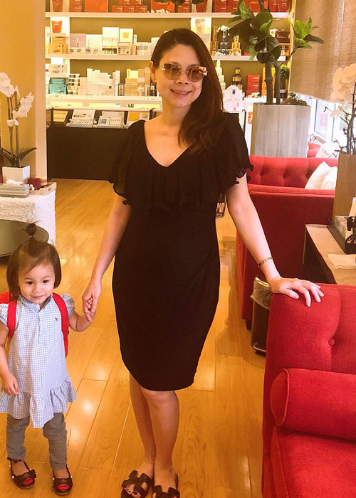 3 tuần sau khi sinh con gái, Thanh Thảo giảm được 5kg, tóc chưa có dấu hiệu rụng.