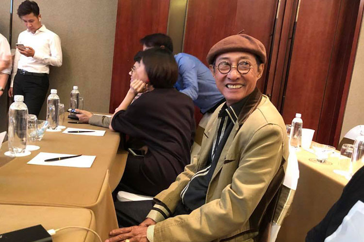 "Hiện tại gia đình tôi chưa công bố bất kì số tài khoản nào và cũng chưa kêu gọi sự giúp đỡ nào từ mọi người, mong mọi người tìm hiểu kỹ thông tin", ông cho biết thêm.