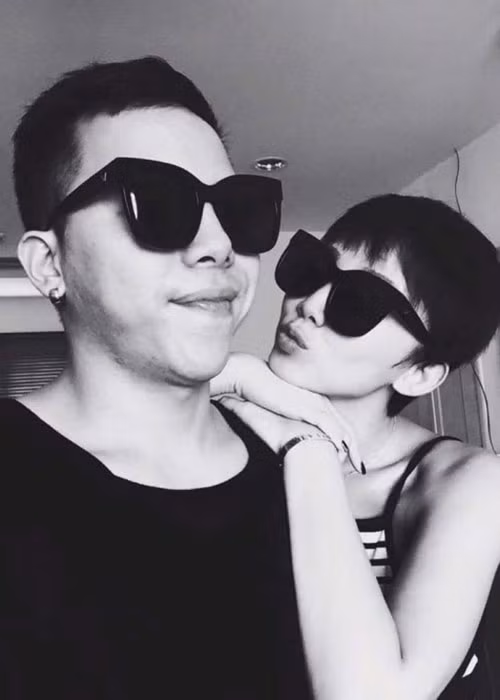 Tóc Tiên và Hoàng Touliver bị nghi hẹn hò từ năm 2015. Ảnh: FBNV