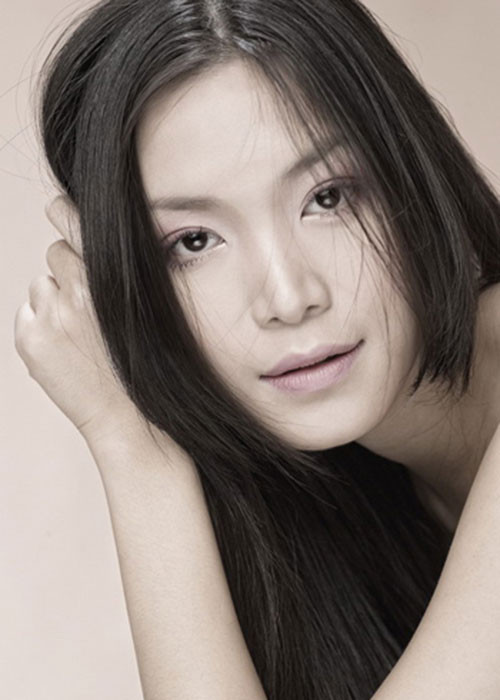 Sau những lời chê bai, Thùy Dung bắt đầu chăm chút cho vẻ ngoài hơn. Ảnh: Baoquangninh