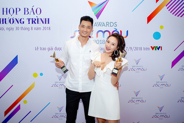 Bảo Thanh chia sẻ: “Cảm xúc khi thấy tên mình trong bảng đề cử đã vui rồi thì khi thấy tên mình trong top 5 tôi lại thấy vui hơn rất nhiều. Vì rõ ràng sau bao nỗ lực cho những vai diễn của mình thì khán giả cũng đã dành cho tôi một vị trí ở trong tim. Để cho dù tôi có làm vai chính hay vai phụ trong bất cứ bộ phim nào thì cũng vẫn được khán giả đón nhận và yêu mến. Đó là nguồn động viên vô cùng to lớn đối với những nghệ sĩ trẻ như tôi”.