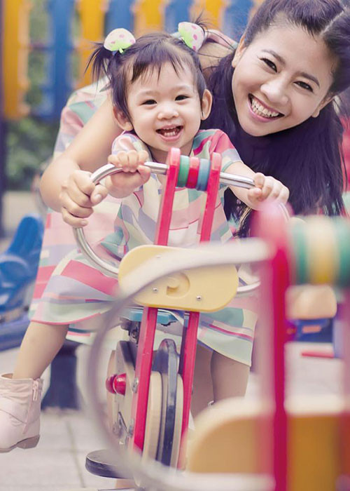 Con gái của Mai Phương tên Thiên Như, ở nhà được gọi bằng cái tên thân thương Lavie. Vào ngày 21/8 tới dây, cô nhóc sẽ tròn 4 tuổi.