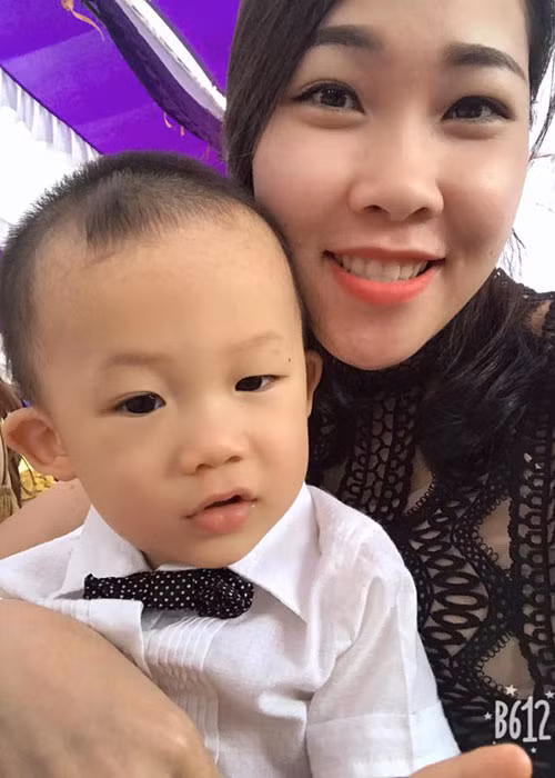 Diệu Thúy còn cho biết, cô vẫn nhận trợ cấp nuôi con trai từ phía Hiệp Gà.