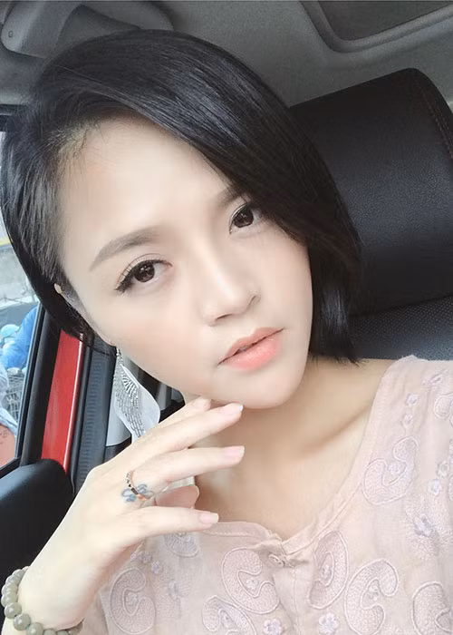 Thu Quỳnh than thở được rảnh rỗi là ốm.