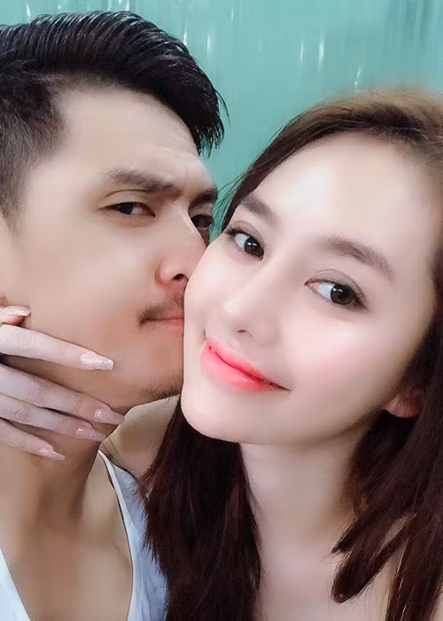 Linh Chi khoe ảnh tình tứ bên Lâm Vinh Hải.