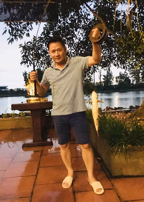 Bằng Kiều đi câu cá là một trong những tin tức sao Việt trong ngày 1/8.