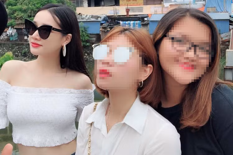 Nhã Phương dập tắt tin đồn mang bầu nhưng hôn sự giữa cô và Trường Giang vẫn nằm trong vòng nghi vấn. Ảnh: FBNV