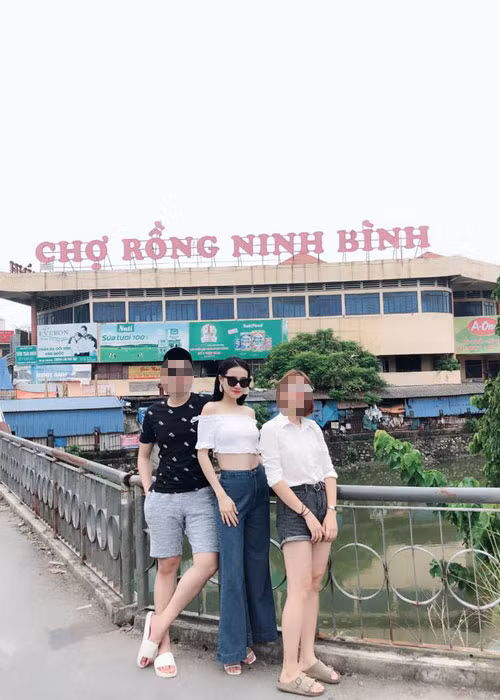 Nhã Phương và Trường Giang được cho là đã tái hợp sau thời gian sóng gió vì scandal lăng nhăng của Trường Giang. Ảnh: FBNV