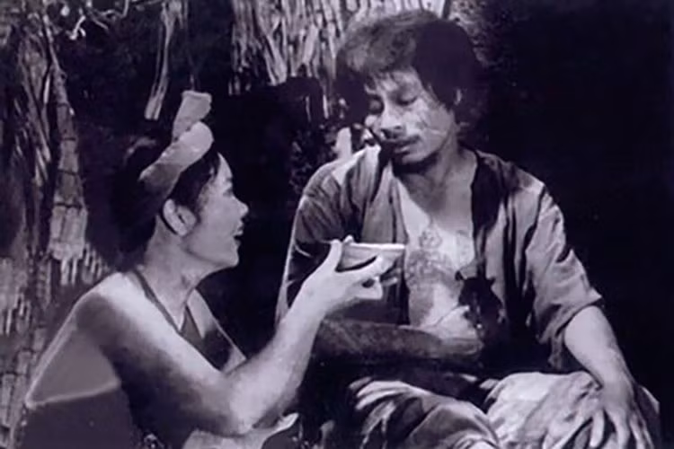 Bùi Cường đã đoạt huy chương vàng hạng mục "Diễn viên chính xuất sắc" trong Liên hoan phim Việt Nam lần thứ sáu (1983) với vai diễn Chí Phèo. Ảnh: VOV