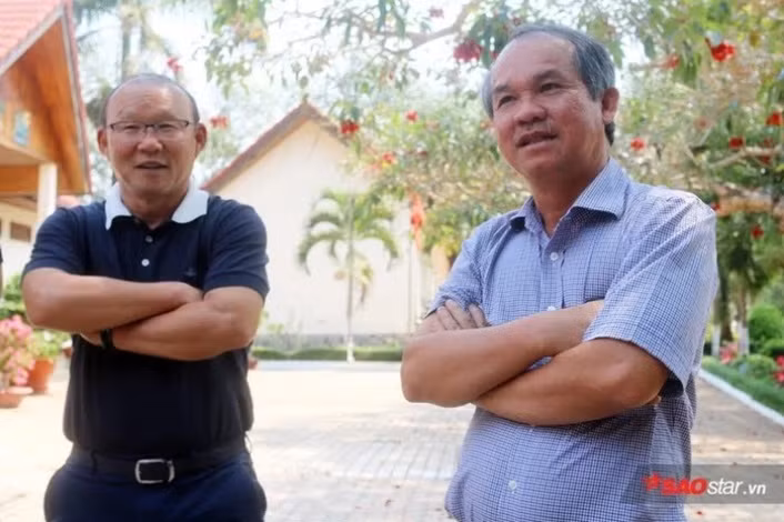 Bau Duc: Buon vi VPF gop phan khien bong da Viet Nam thua Thai Lan