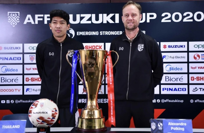 Bau Duc: Buon vi VPF gop phan khien bong da Viet Nam thua Thai Lan-Hinh-2