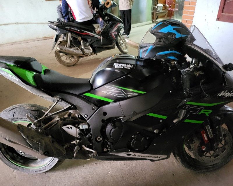 Chiếc xe tang vật bị thu giữ.