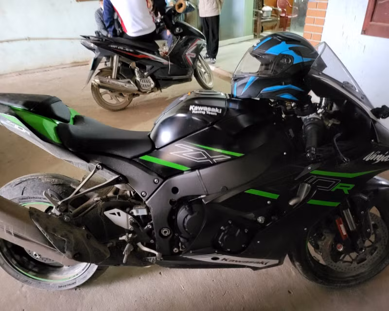 Chiếc xe tang vật bị thu giữ.