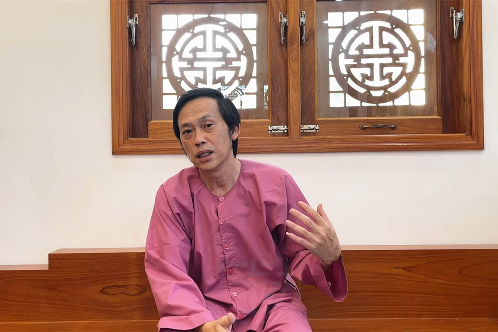 Trước đó, cuối năm 2021, Công an TP Hồ Chí Minh cũng xác định không có dấu hiệu tội phạm trong việc nghệ sĩ Hoài Linh quyên góp từ thiện, sau đó chậm giải ngân và không khởi tố vụ án liên quan đến việc nghệ sĩ bị 4 người tố cáo chiếm đoạt tiền quyên góp từ thiện. 