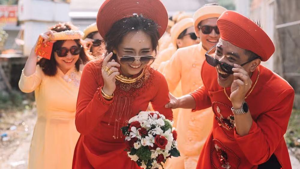 Gioi tre “meo mat” vi “chay so” dam cuoi dip cuoi nam