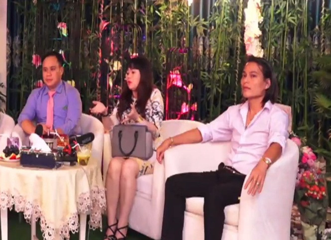 Ông Võ Văn Thắng, bà Đoàn Thị Tuyết Mai (cha mẹ ruột của Võ Thị Diễm My – nhân vật chính của vụ việc nhóm người xông vào "Tịnh thất Bồng Lai" 2 năm về trước) cũng lên tiếng cho rằng "Tịnh thất Bồng Lai", tên khác là "Thiền am bên bờ vũ trụ" đã khiến con gái mình u mê. Họ kêu cứu cơ quan công an trong thời gian dài. Họ dẫn cả người thân đến tận nơi tìm con, dẫn đến xô xát vào cuối tháng 10/2019, nhưng không có kết quả.