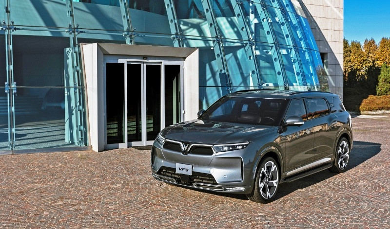 Mot doanh nghiep My vua dat mua 100 xe dien VinFast