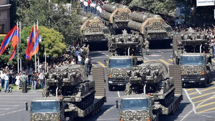 “Tôi chỉ có thể dựa vào sự thật và không thể nói nếu không có sự hỗ trợ. Chúng tôi không có bằng chứng nào về việc phía Armenia sử dụng tên lửa Iskander-E”.