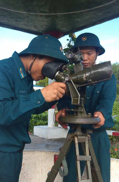 Tham trung doan 591 canh vung troi Cam Ranh-Hinh-6