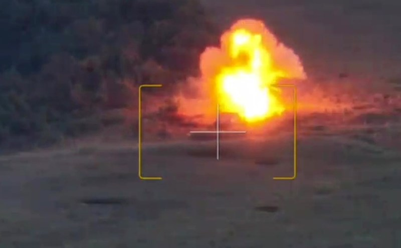 Hiện tại, khu vực Kursk vẫn là một trong những điểm then chốt trong trò chơi chiến lược giữa Nga và Ukraine. Theo báo cáo trận chiến do Nga công bố, Quân đội Ukraine ở Kursk đang dần bị ép ra ngoài từ nhiều hướng. Dù Quân đội Ukraine có hỗ trợ thế nào thì cũng khó có thể thay đổi xu hướng rút lui. Ảnh minh họa: Iz.ru.