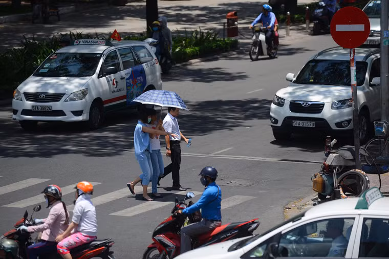 Sau những ngày mưa trái mùa, những ngày qua, khu vực Nam Bộ nói chung và TP HCM nói riêng đang vào giai đoạn cao điểm mùa khô.
