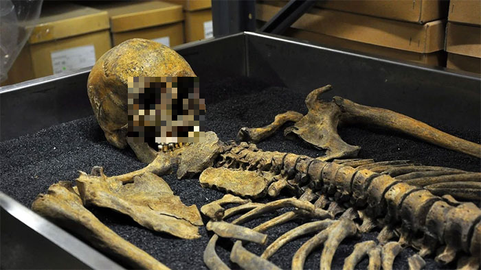 Một số bộ xương người khổng lồ đã được phát hiện tại Sơn Đông, Trung Quốc, có kích thước vượt xa chiều cao trung bình của người cổ đại.