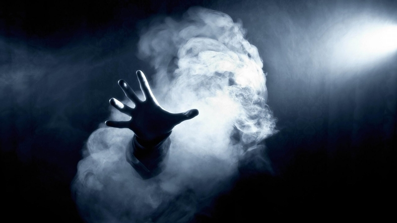 4. Ngộ độc carbon monoxide: Theo phân tích của các nhà khoa học, có thể một số trường hợp được cho là ma quái là do ngộ độc khí carbon monoxide, một nguy hiểm tiềm ẩn.