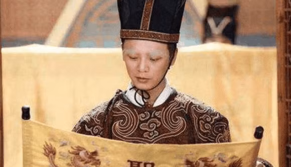 Thánh chỉ cũng dễ bị hủy bởi các yếu tố tự nhiên như lụt lội, hỏa hoạn, và tu sửa nhà cổ.