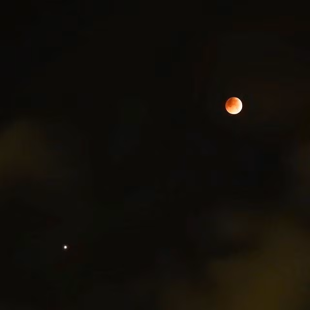 Hình ảnh bầu trời tại Singapore mới đây.