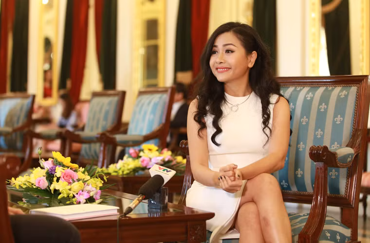 Nu doanh nhan Tran Uyen Phuong va 