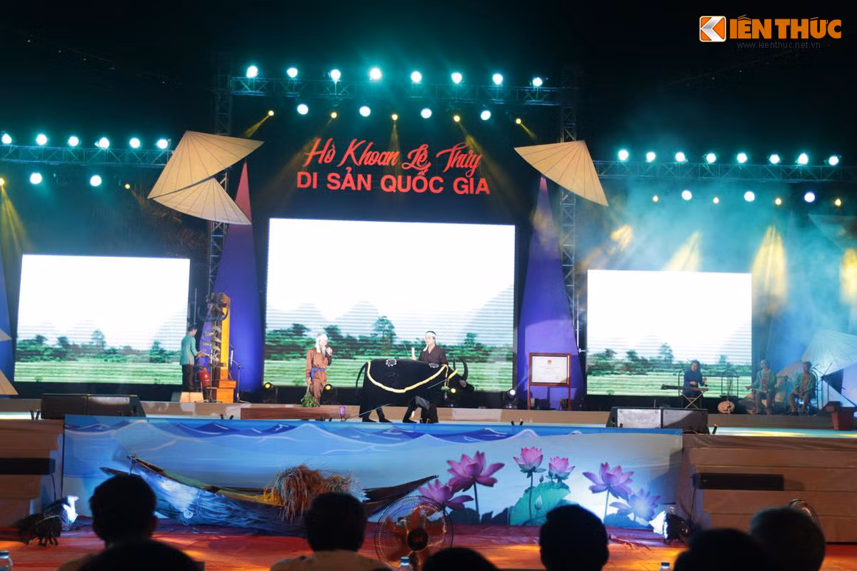 Theo nhà nghiên cứu văn hóa dân gian Nguyễn Hùng Vĩ, Hò khoan Lệ Thủy hình thành từ khoảng thế kỷ XVI, trong thời Trịnh - Nguyễn phân tranh. Ảnh: Quốc Minh.