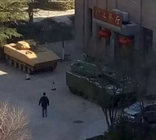 Bi an xe thiet giap moi cua Quan doi Trung Quoc