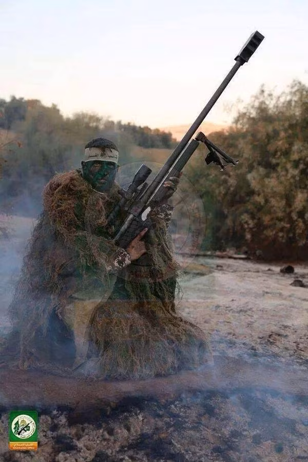 Từ yêu cầu của cấp trên, nhà máy Z111 đã chọn mẫu KSVK của Nga, từ đó cải tiến và chế tạo thành công súng bắn tỉa cỡ nòng 12,7mm dành cho Quân đội Nhân dân Việt Nam. Nguồn ảnh: NoisyRoom