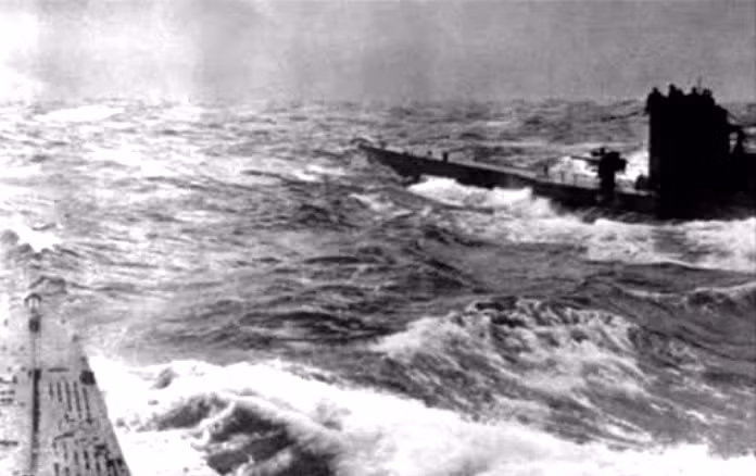 Chiến thuật này tỏ ra cực kỳ hữu hiệu trong thời gian đầu chiến tranh thế giới thứ nhất, mang lại cho lực lượng Đồng Minh nhiều cơn ác mộng trên biển và mãi tới khi Mỹ phát minh ra radar thì chiến thuật này của Karl Donitz mới bị hóa giải. Nguồn ảnh: Greatness.