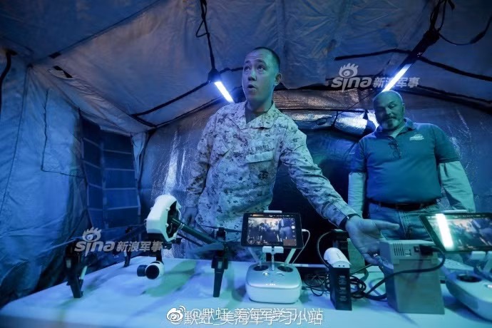 Các loại máy bay không người lái điều khiển từ xa này có ưu điểm nhỏ gọn, nhẹ nhàng, dễ vận chuyển, tháo lắp dễ dàng và cực kỳ rẻ, có thể vứt đi luôn sau khi sử dụng mà không cần phải thu hồi về. Nguồn ảnh: Sina.