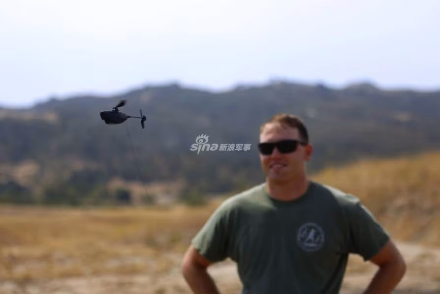 Phía Mỹ thậm chí còn đang phát triển các loại máy bay không người lái do thám cỡ nhỏ với khả năng luồn lách vào trong các căn nhà để thu thập tin tình báo, giúp ích rất nhiều trong nhiệm vụ tấn công đột kích. Nguồn ảnh: Sina.