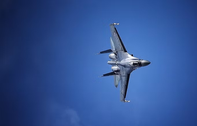 Nuoc Dong Nam A dau tien sap ky mua tiem kich Su-35