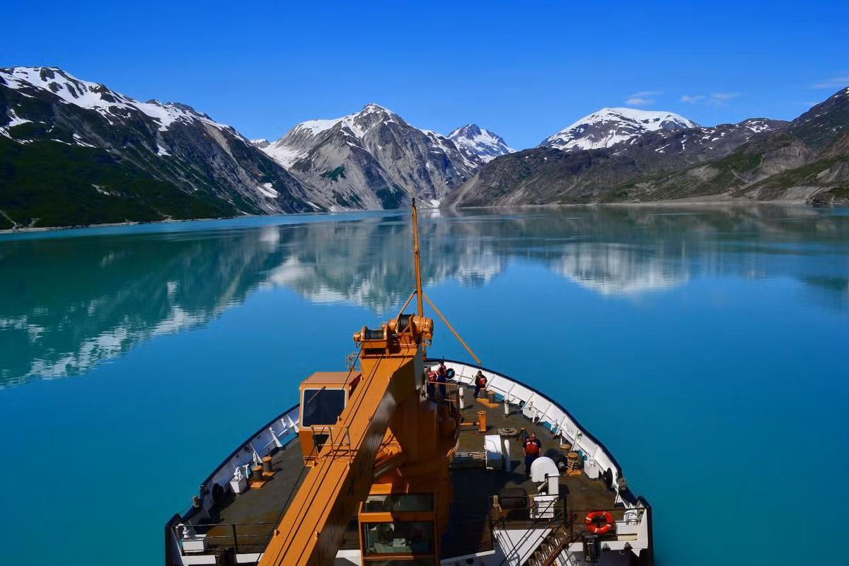 Đôi khi, văn phòng làm việc của Binh lính Mỹ lại tĩnh lặng nên thơ trữ tình như thế này. Nguồn ảnh: BI.