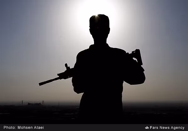 Theo một số nguồn tin, khẩu tiểu liên Fateh được thiết kế dựa trên súng trường XCR-L của Mỹ. Nguồn ảnh: Thefirearmblog