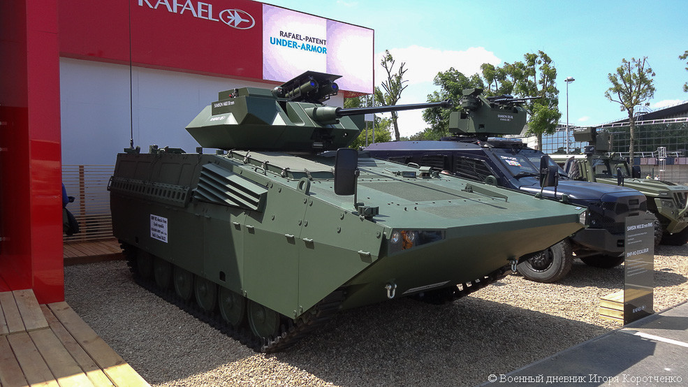 Được đánh giá là xe bọc thép đầy uy lực thời điểm ra đời, tuy nhiên với sự phát triển của vũ khí chống tăng, xe chiến đấu bộ binh BMP-1 và BMP-2 dần trở nên lỗi thời, yếu thế trong chiến trường hiện đại. Nguồn ảnh: i-korotchenko