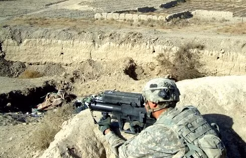 Đây được coi là súng phóng lựu thông minh có thể tiêu diệt mục tiêu ngay cả khi chúng ấn nấp. Nguồn ảnh: Defense Tech