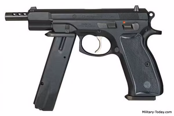 Vị trí thứ 5 là dòng súng CZ 75 đến từ Cộng hòa Czech. Được thiết kế từ năm 1975 và đi vào trang bị năm 1976, ước tính cho tới nay đã có hơn một triệu khẩu với đủ các phiên bản đang được sản xuất. Hiện tại Cảnh sát cơ động Việt Nam cũng được trang bị biến thể cải tiến từ dòng súng CZ 75 này. Nguồn ảnh: Military-Today