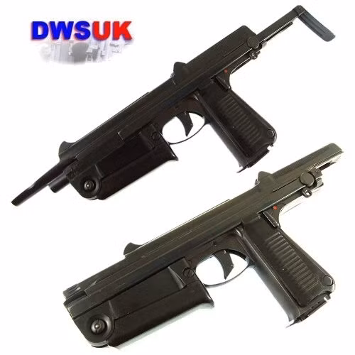 Dù ngày nay đã xuất hiện nhiều mẫu súng tiểu liên hiện đại và có tính năng chiến đấu cao, nhưng khi nhắc đến gia đình súng tiểu liên không thể không nhắc đến PM-63, huyền thoại một thời của Ba Lan. Nguồn ảnh: dwsuk