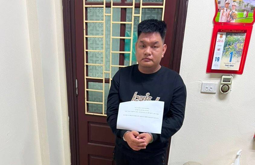 Lao Cai: Gia danh cong an lua dao 1,4 ty dong