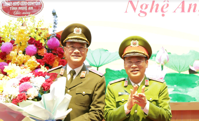 Ngày 20/12, tại Nghệ An, Bộ Công an đã tổ chức lễ công bố các quyết định điều động đối với Thiếu tướng Phạm Thế Tùng (SN 1972, quê quán ở Hưng Yên), Giám đốc Công an tỉnh Nghệ An, giữ chức Cục trưởng Cục An ninh chính trị nội bộ (Bộ Công an).