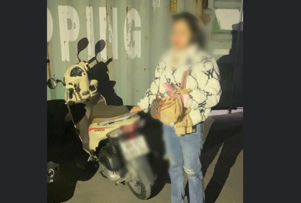 Ha Noi: Co gai bao tin gia bi cuop vi muon gia dinh quan tam