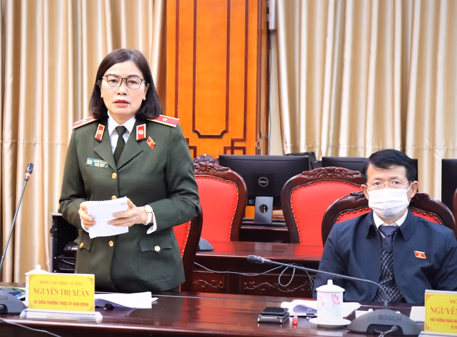 Thiếu tướng Nguyễn Thị Xuân (SN 1967, quê huyện Thái Thụy, tỉnh Thái Bình). Bà là đại biểu Quốc hội khóa XIV (2016-2021), khóa XV (2021-2026), thuộc đoàn đại biểu tỉnh Đắk Lắk.